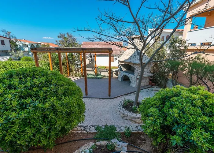 Partelj 7 By Interhome