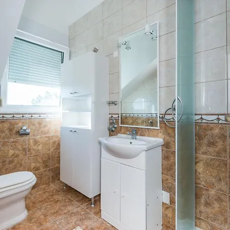 Partelj 7 By Interhome